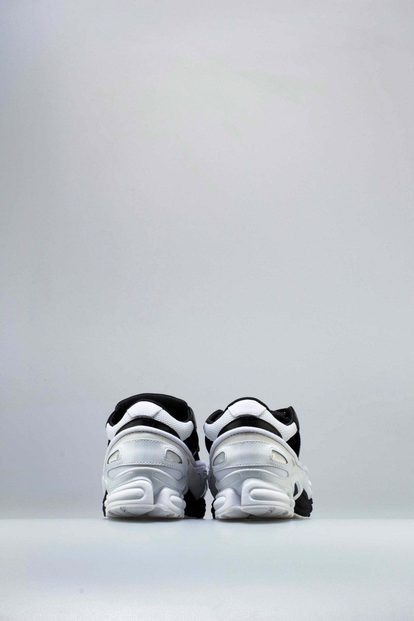 adidas Raf Simons Replicant Ozweego Mens Shoe White Black