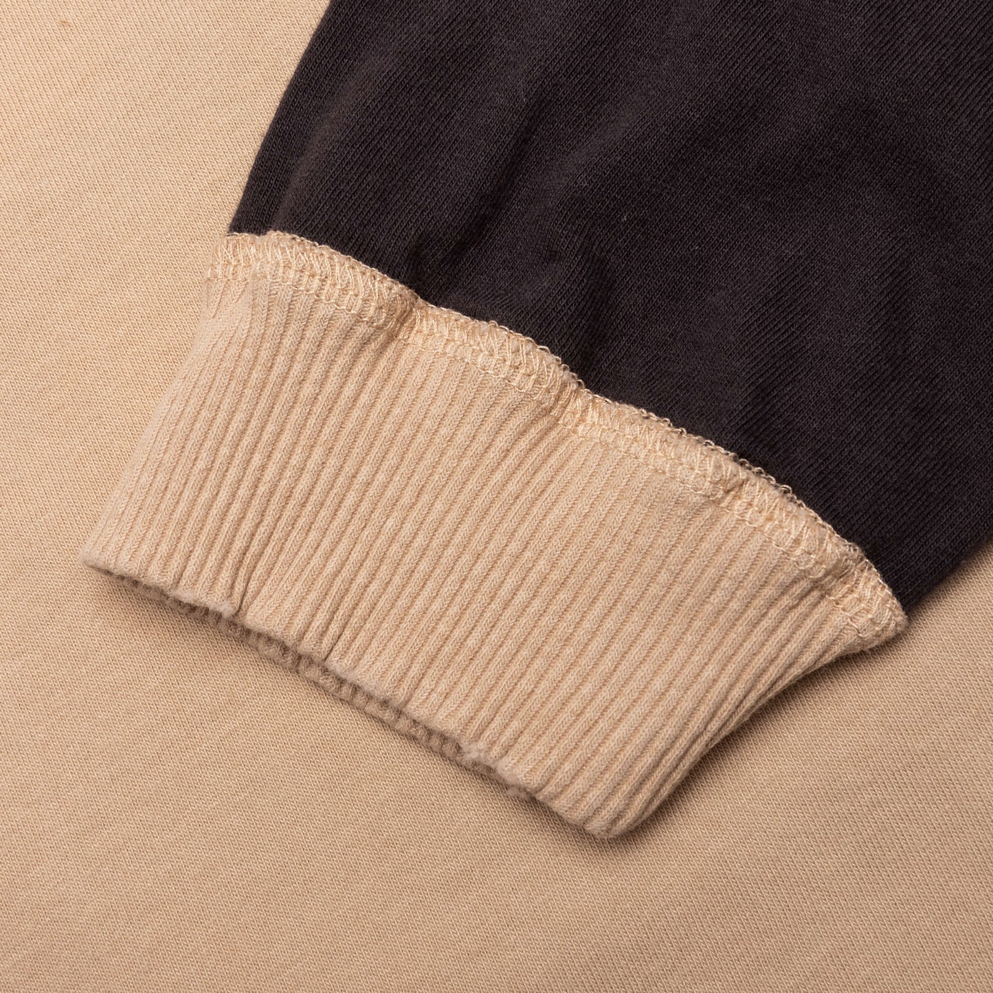 Triple R Contrast L S Tee Khaki Black