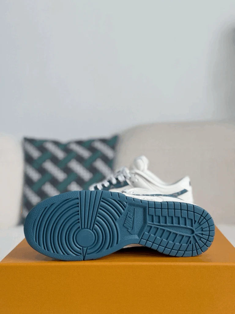 Nike Air Jordan 1 x LV Blue Monogram Denim Edition Dunk Low Custom