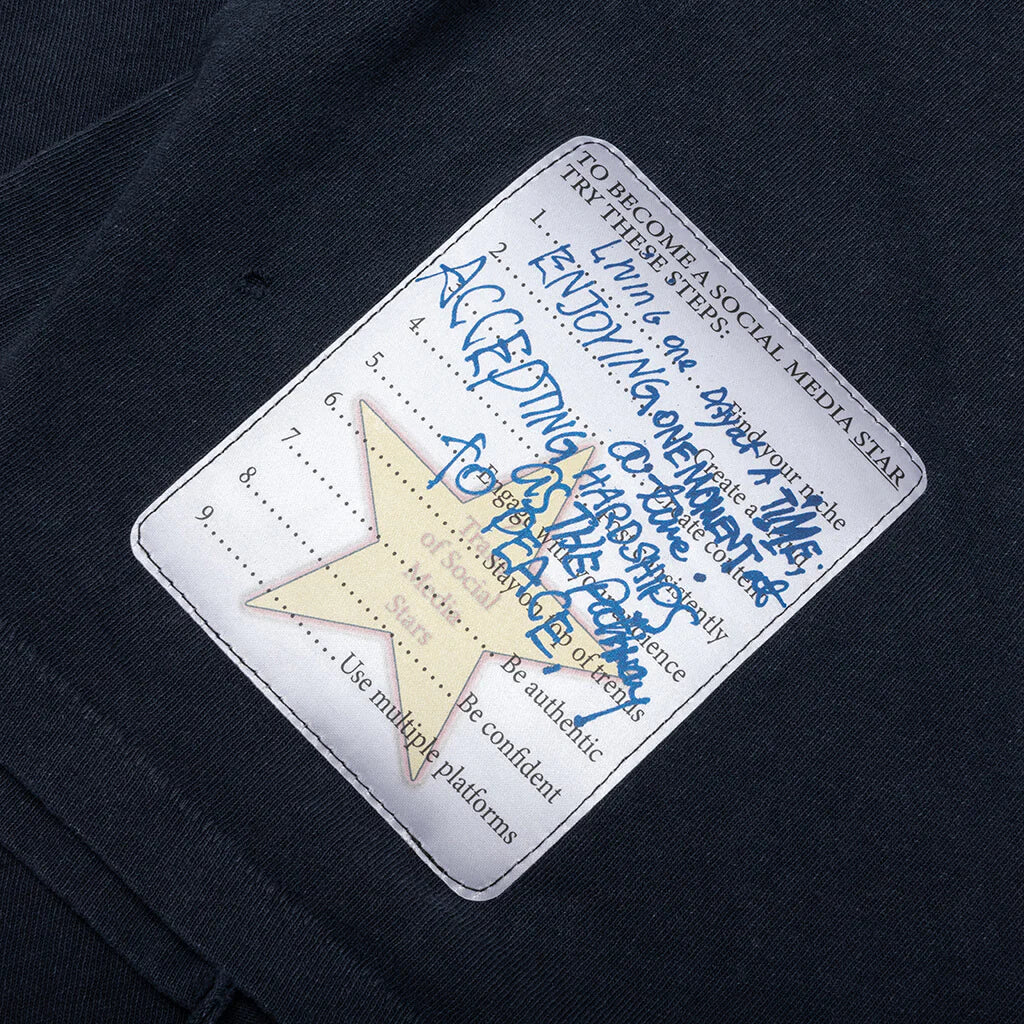 Fame Epidemic Tee Black