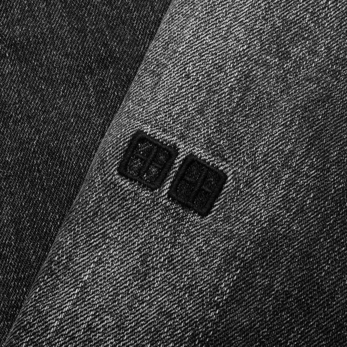 Wolfgang Tektonik Black
