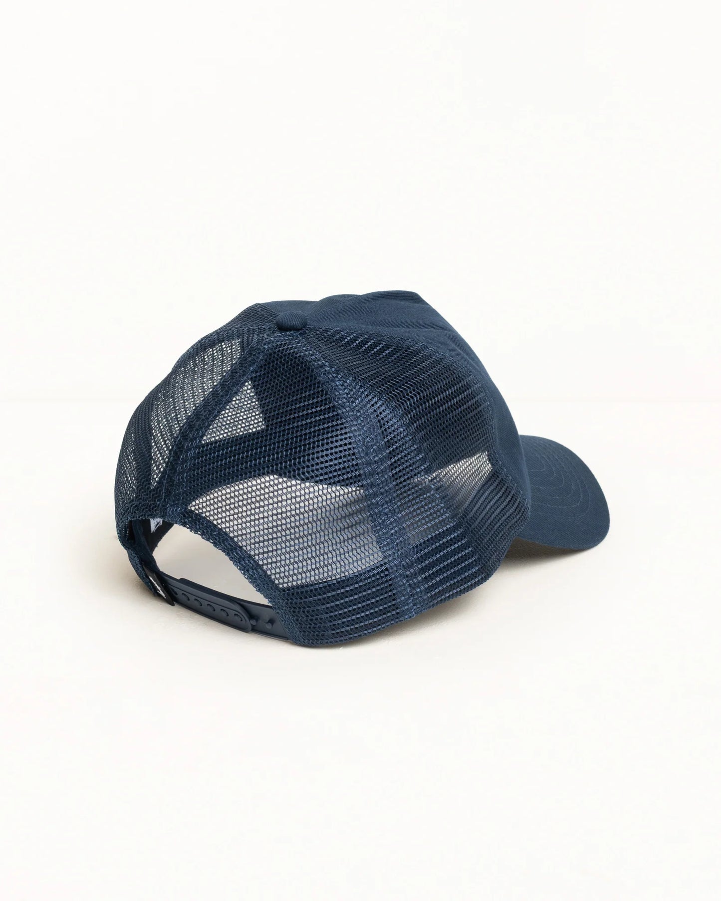 S CROWN TRUCKER