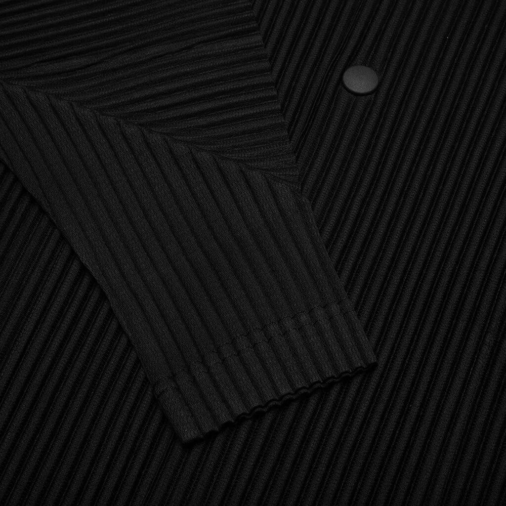 MC March Button Up Black