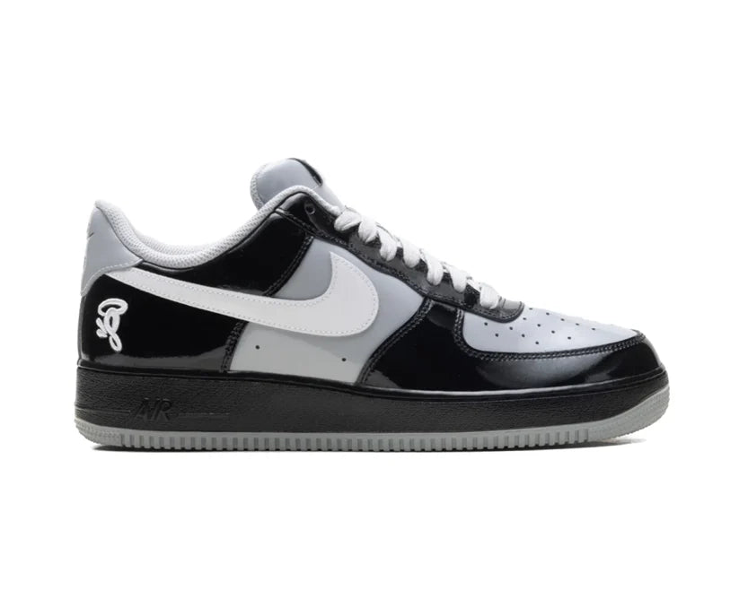 Air Force 1 07 x Syna Black and Light Smoke Grey