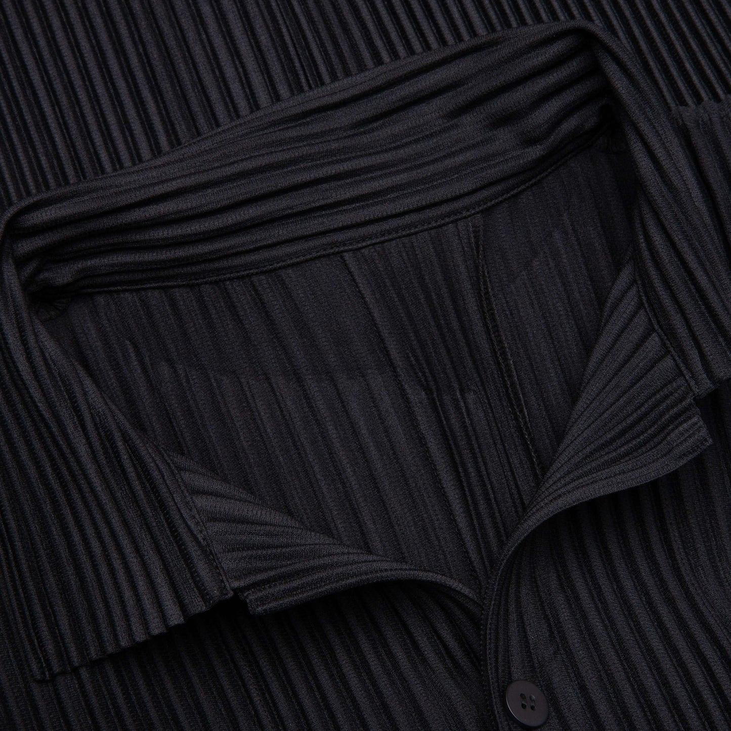 MC July Shirt Black