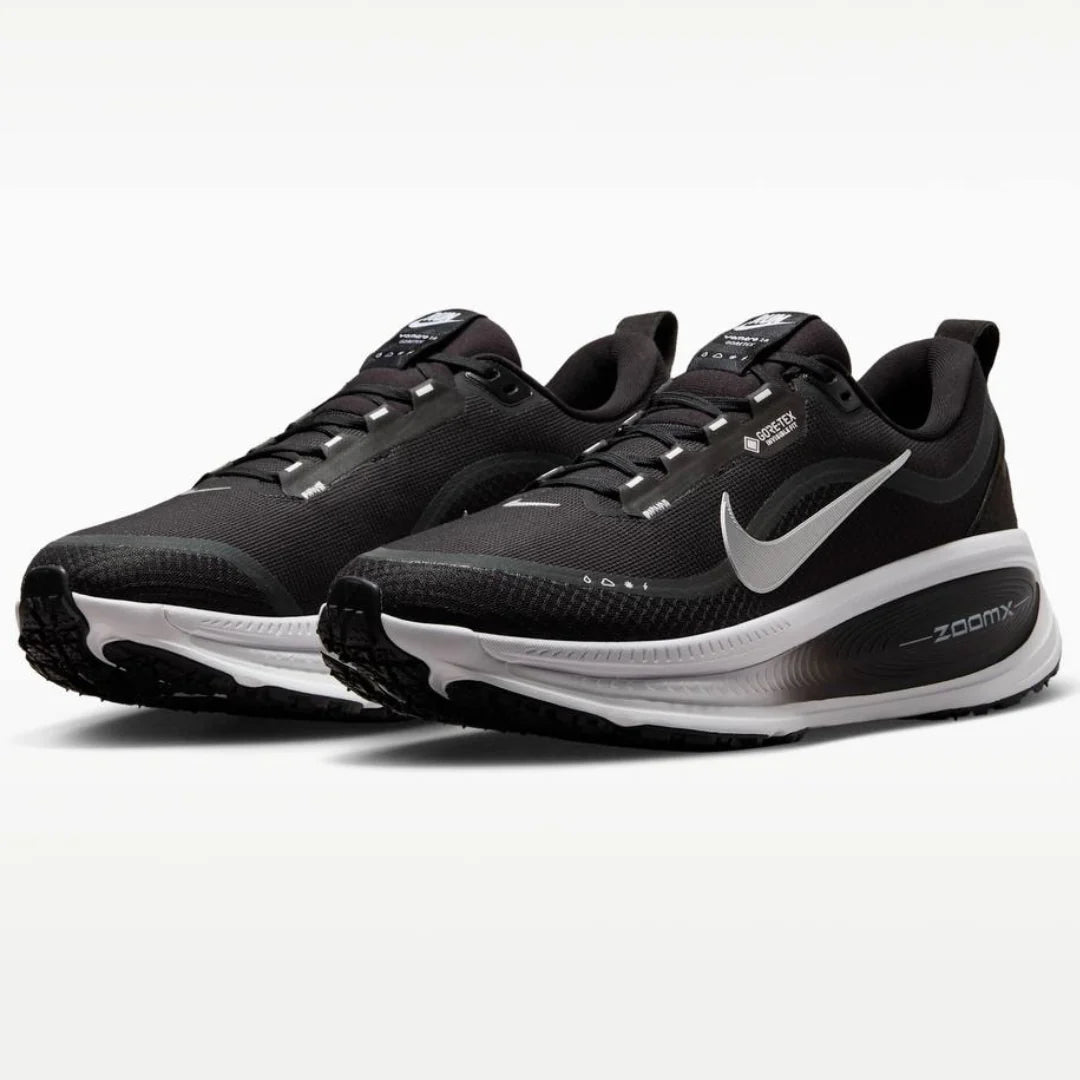 Nike Vomero 18 GORE TEX Preto Branco
