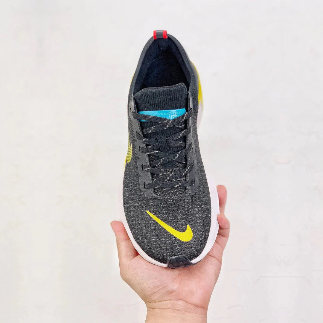 Nike Invincible Run 3 Preto Azul Báltico Amarelo