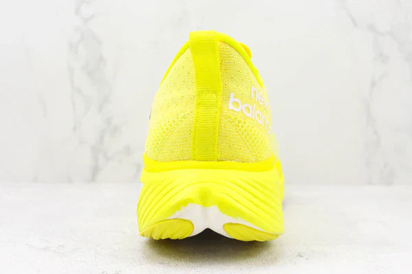 New Balance Fuelcell Supercomp Elite V3 Amarelo