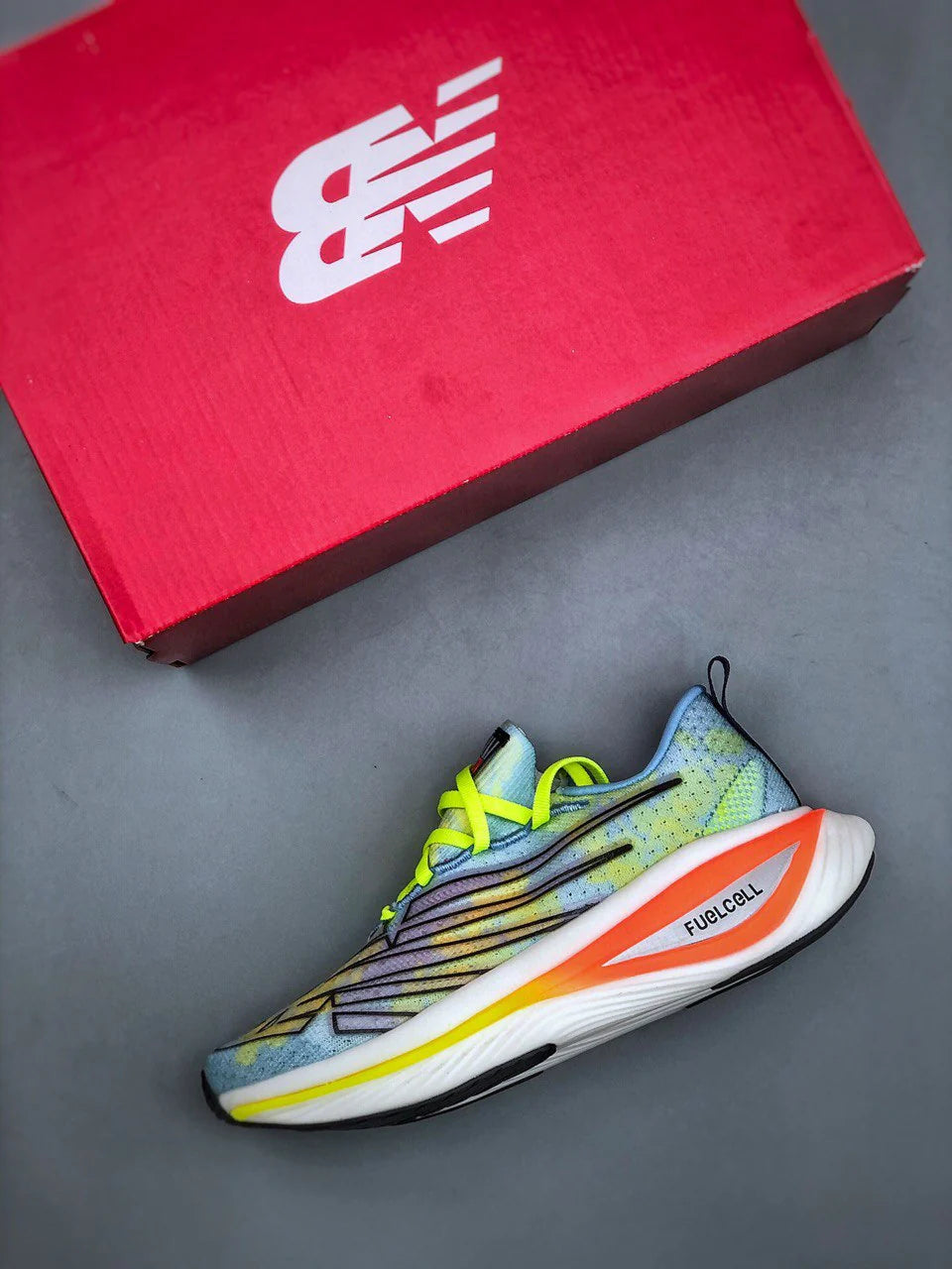 New Balance Fuelcell Supercomp Elite V3 London