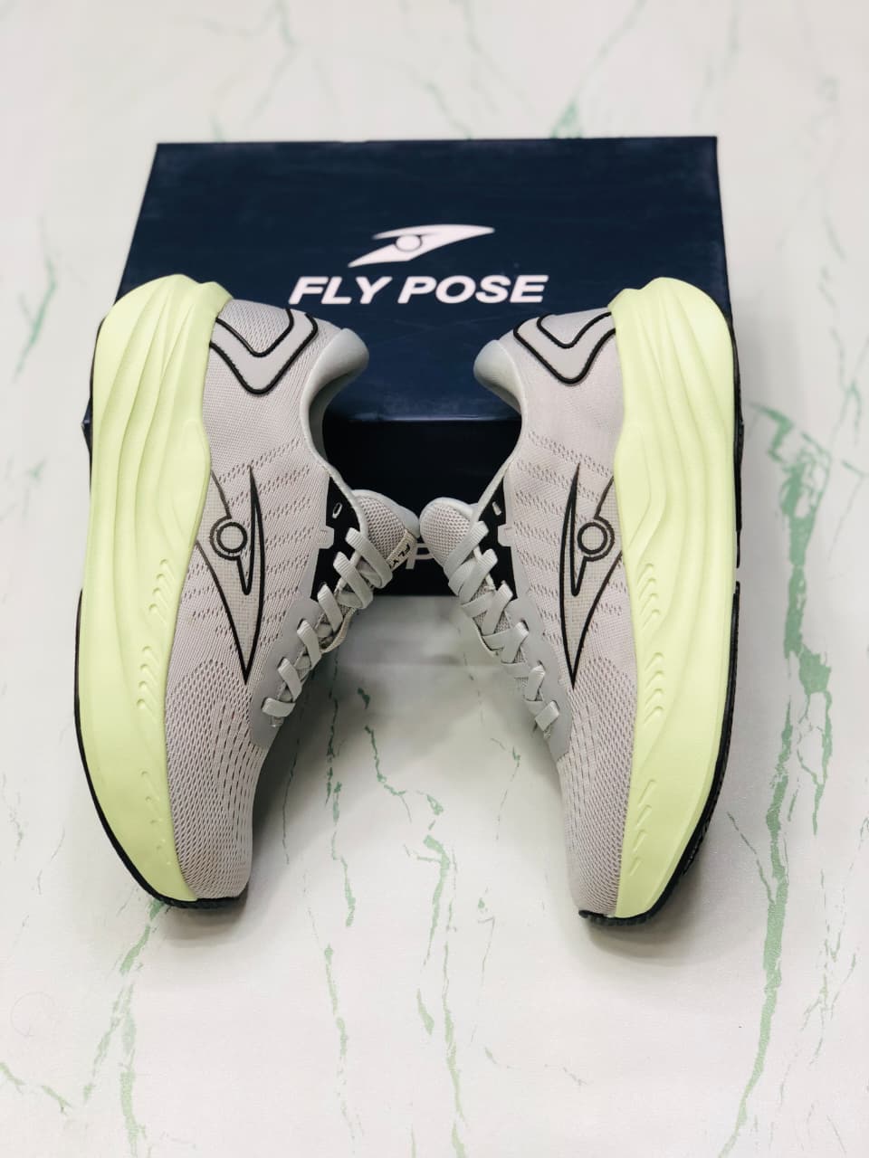 ANTA PG7 BURLAP GREY AND LIME GREEN