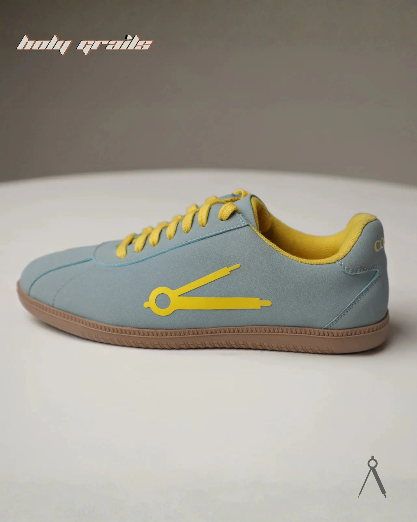 Glow Blue Sneaker HG x Cos Tan