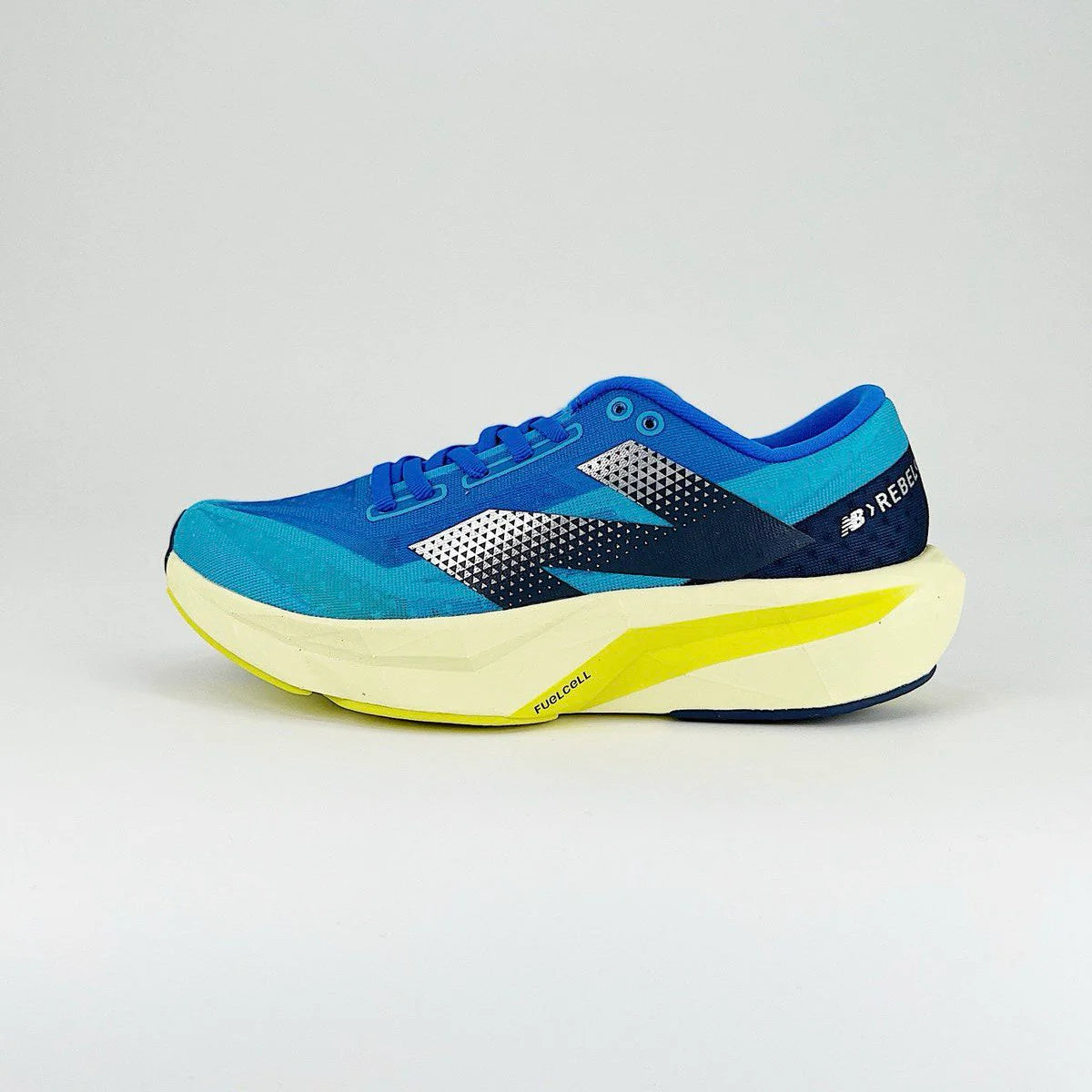 New Balance FuelCell Rebel V4 Azul Collor