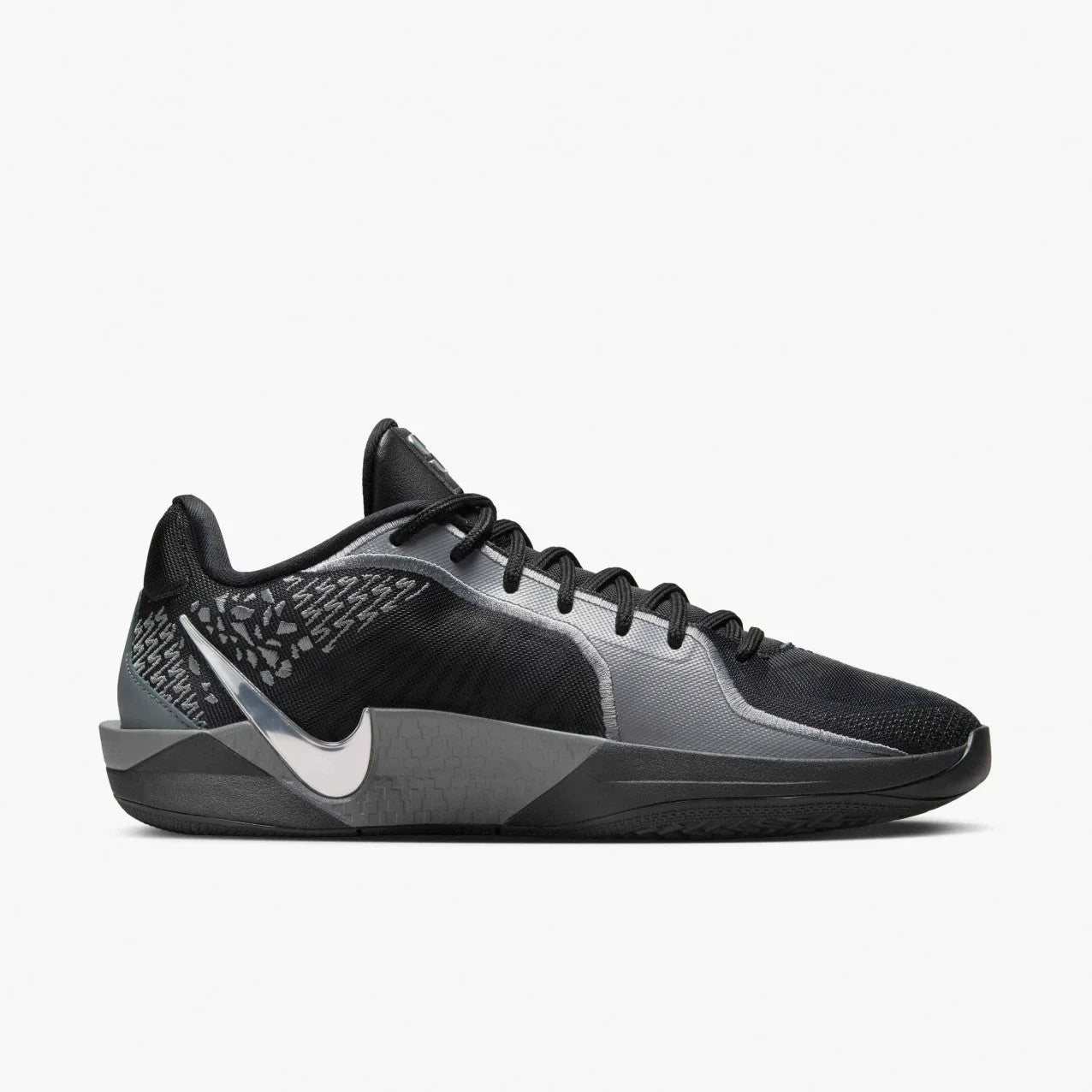 Tênis Nike Sabrina 2 Mirrored