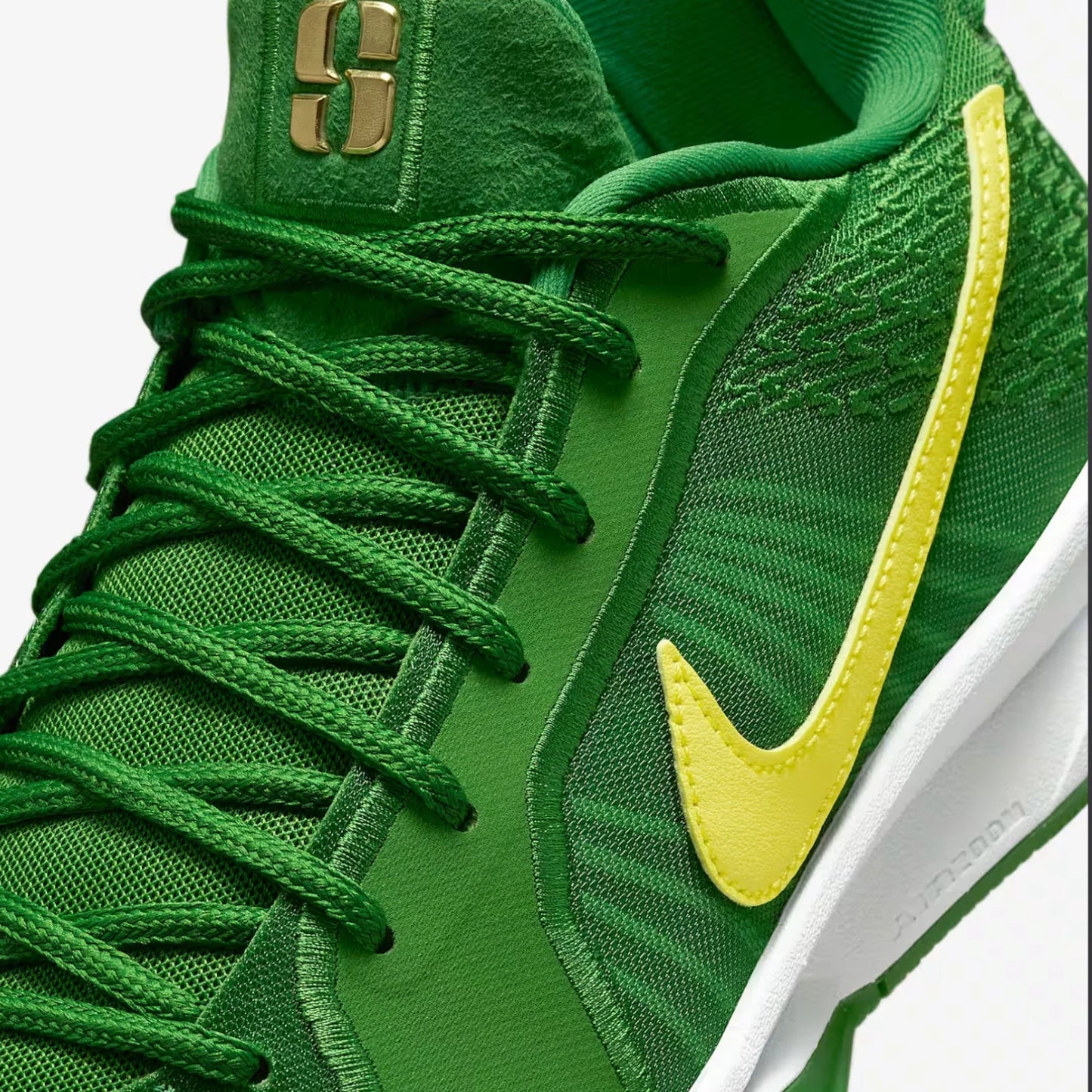 Tênis Nike Sabrina 2 Retroed