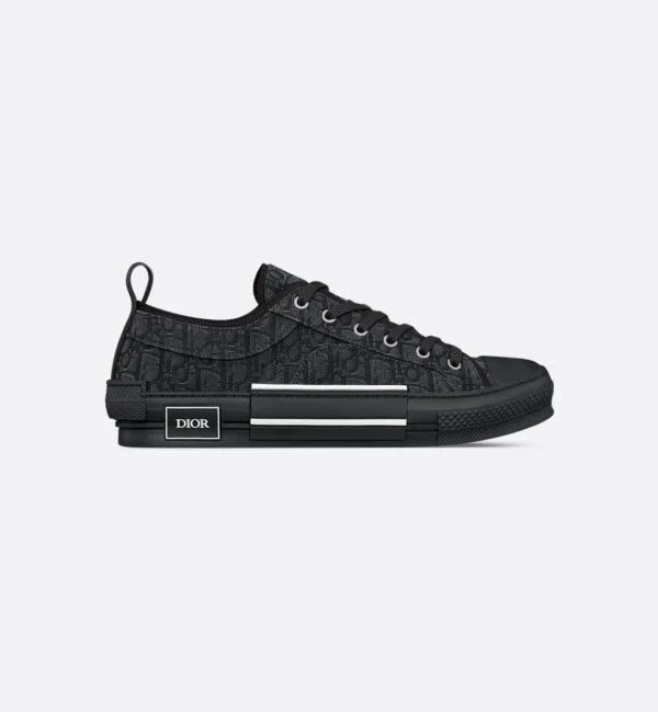B23 League Low Top Sneaker