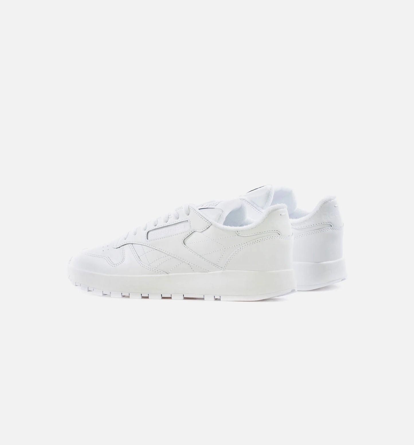 Maison Margiela Classic Leather Tabi Mens Lifestyle Shoe White