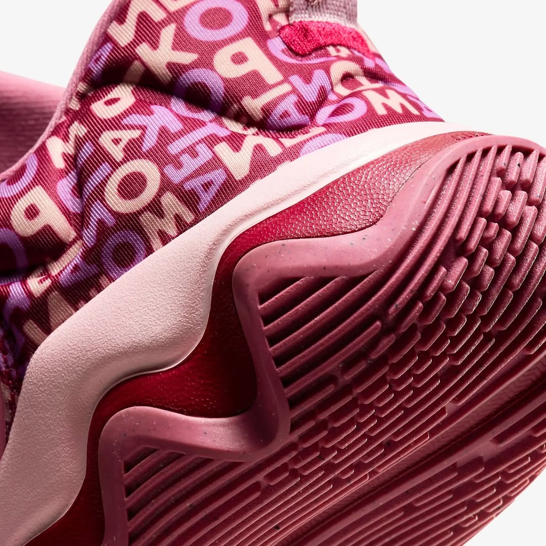 Tênis Nike Giannis Immortality 3 Roxo