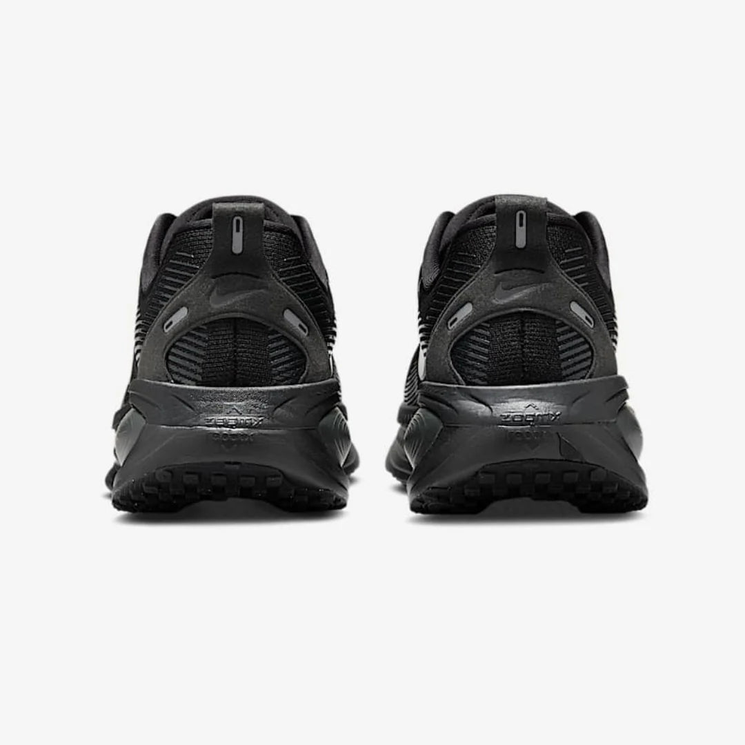 Nike Vomero 18 Preto