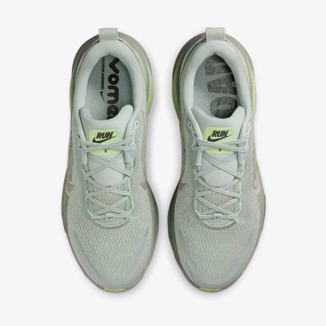 Nike Vomero 18 Verde Oliva
