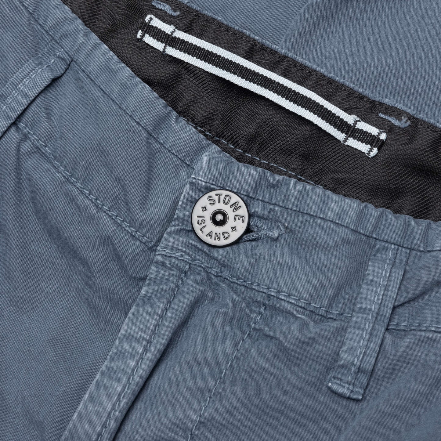 Old Treatment Comfort Fit Cargo Pants Dark Blue