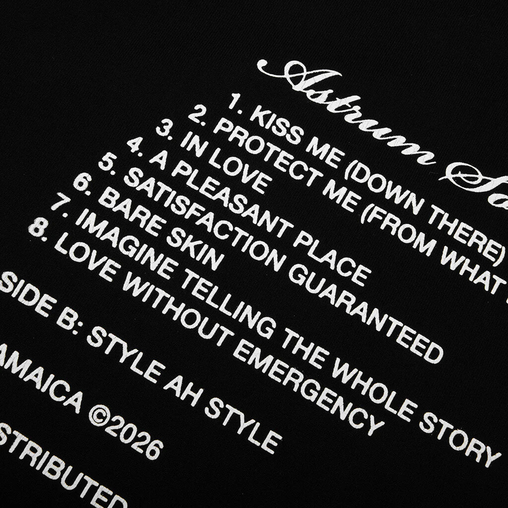 AH Wine Tee Black