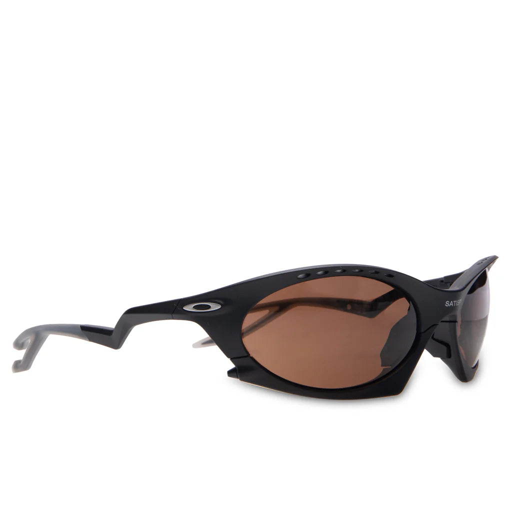 Satisfy Running x Oakley Plantaris Matte Black Prizm Bronze