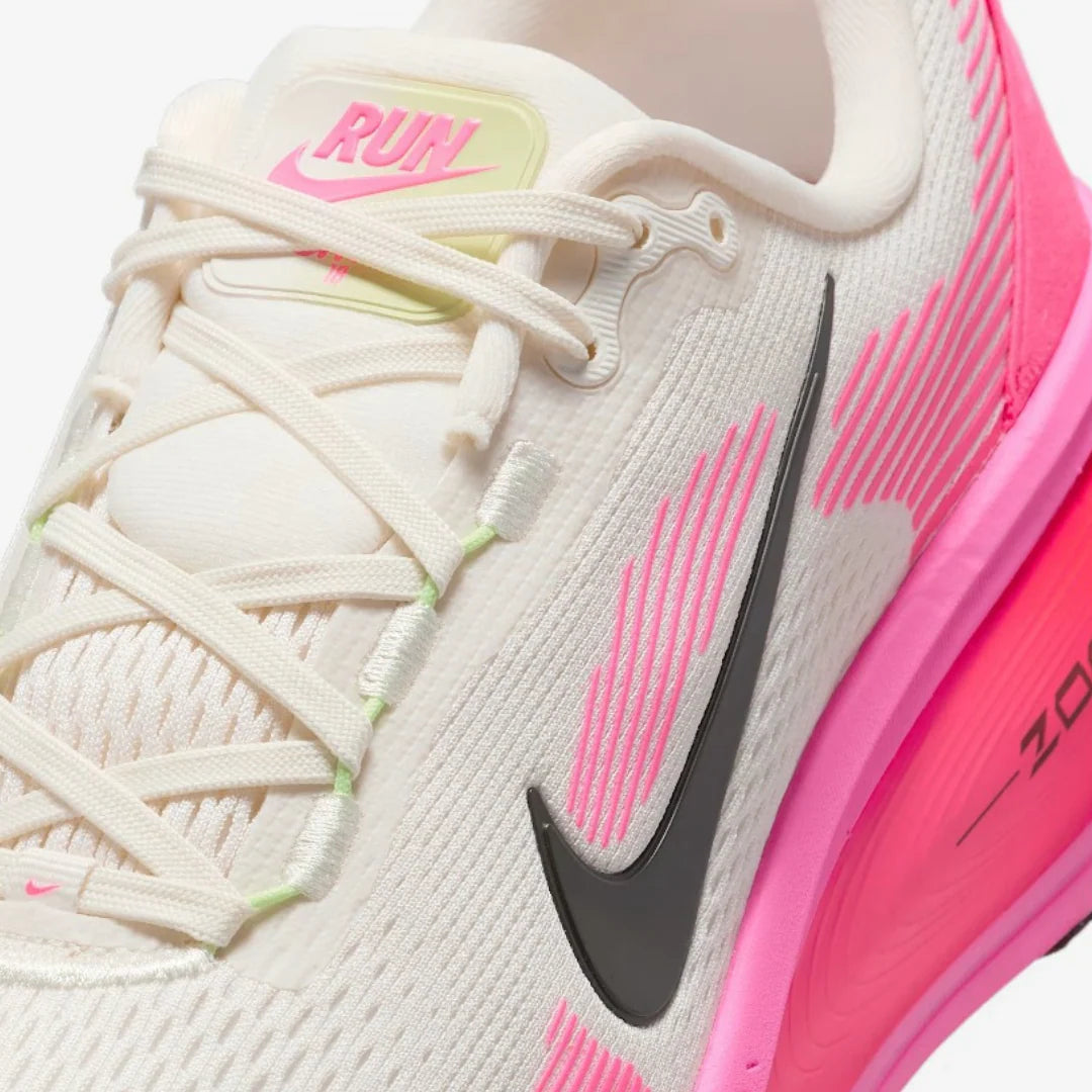 Nike Vomero 18 Rosa Bege