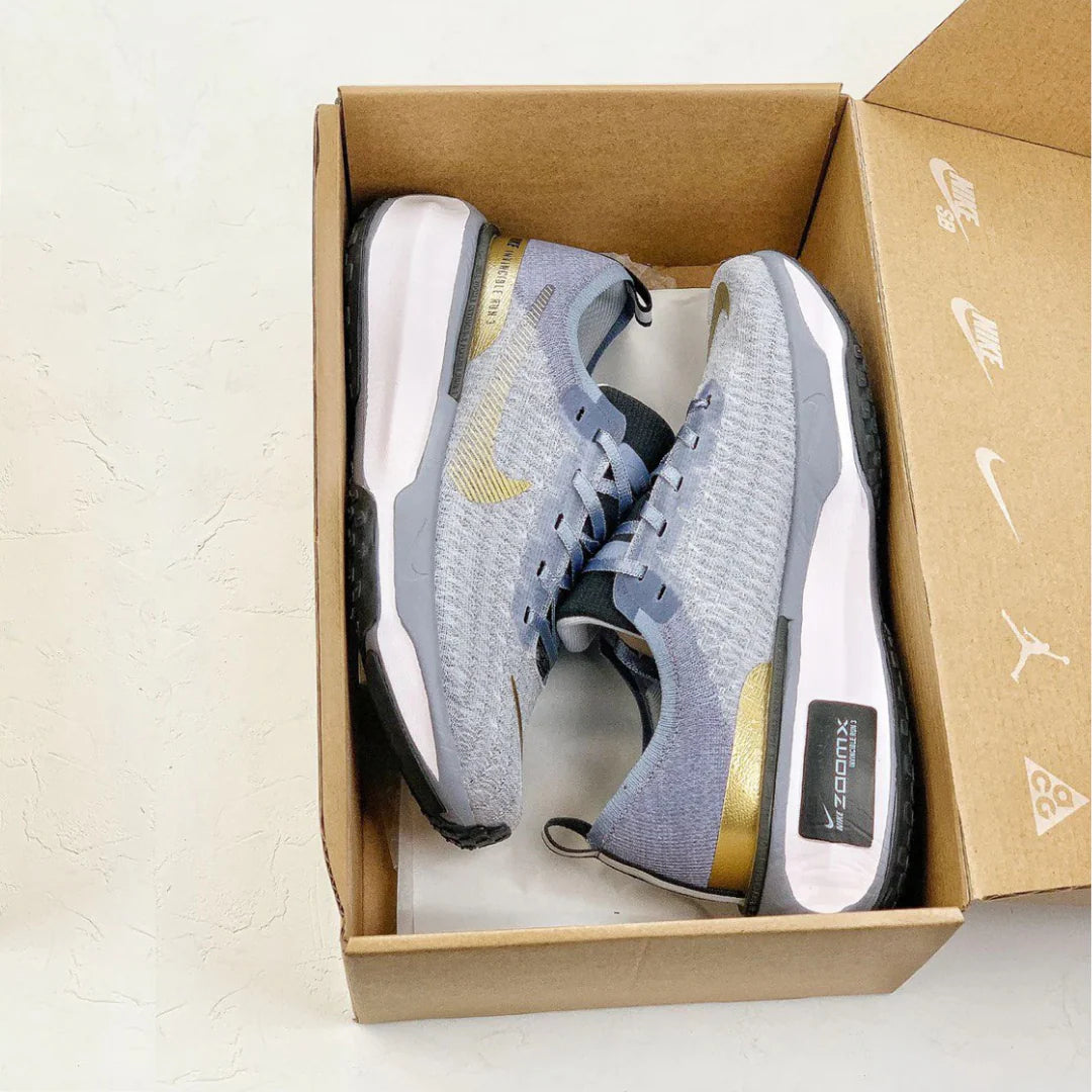 Nike Invincible Run 3 Azul Dourado