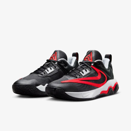 Tênis Nike Giannis Immortality 3 Preto Vermelho