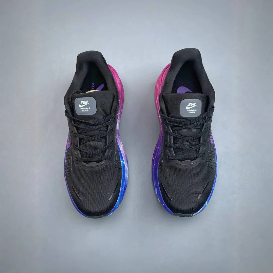 Nike Vomero Premium Lightning Strike Pack