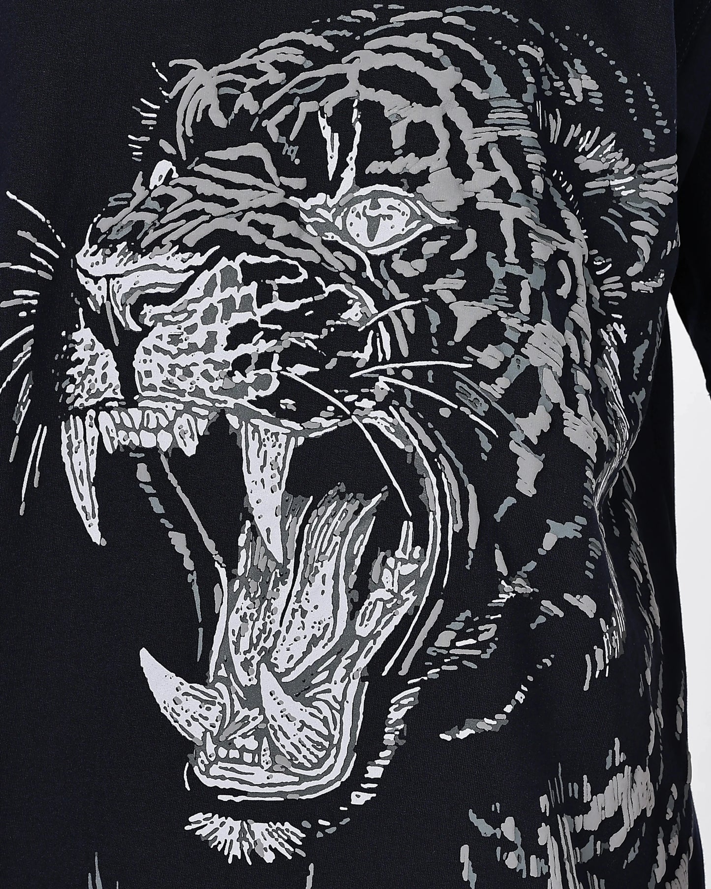 Tiger Roar Black Oversize Tee HG x Bumchiq
