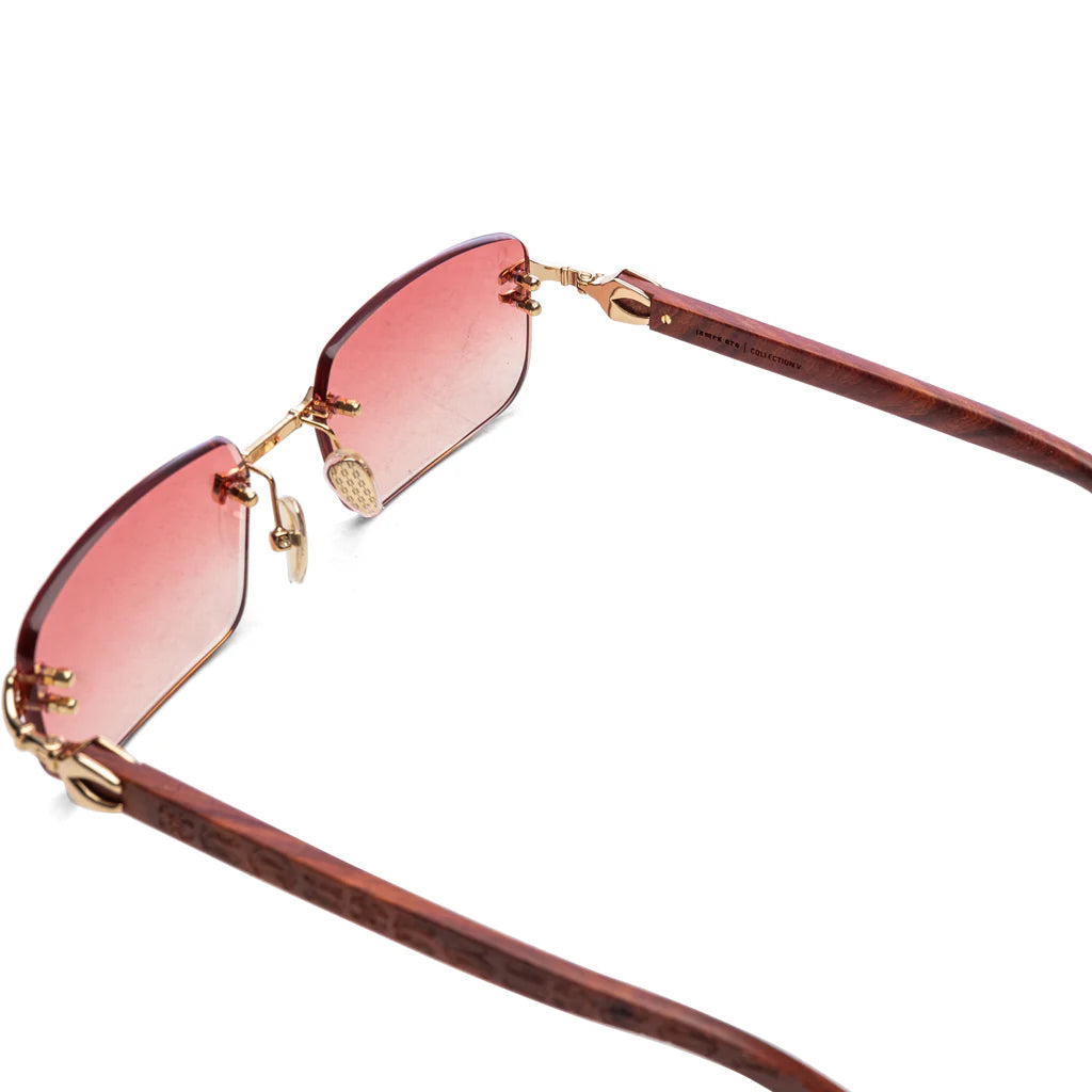 Hydra Red Tint