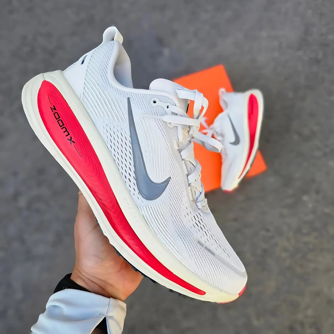 Nike Vomero 18 Branco Vermelho