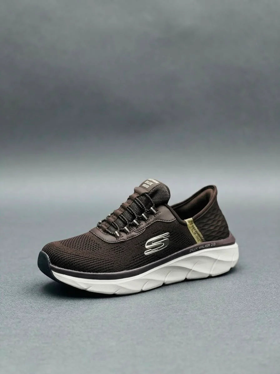 SKECHERS SLIP INN DLUX WALKER 20 BROWN