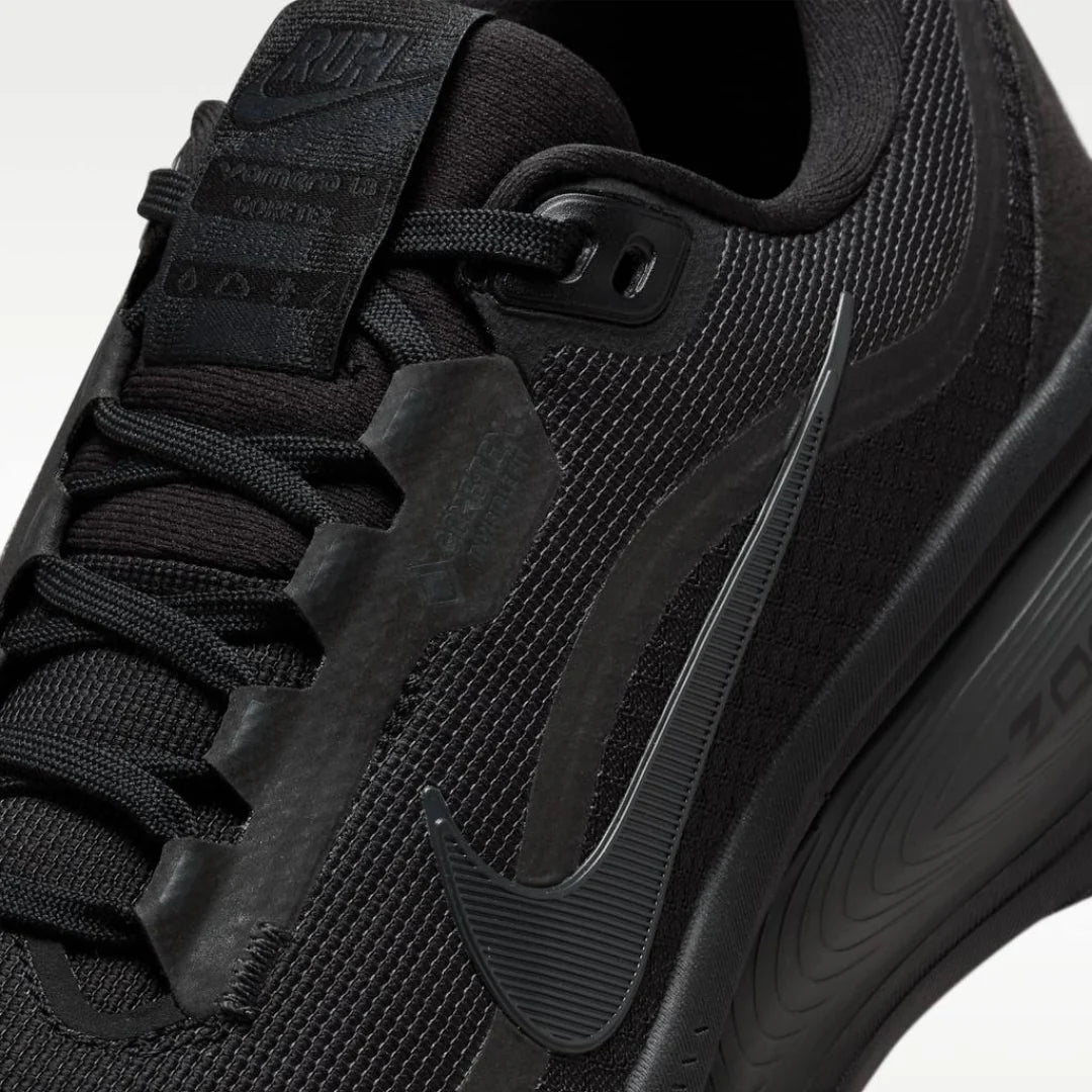 Nike Vomero 18 GORE TEX Preto