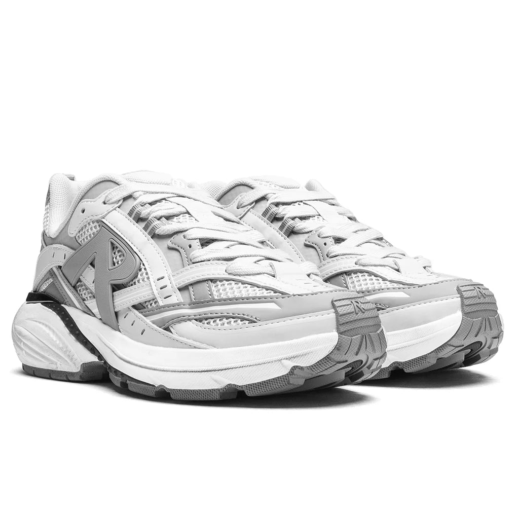 Storm Runner Ultimate Grey