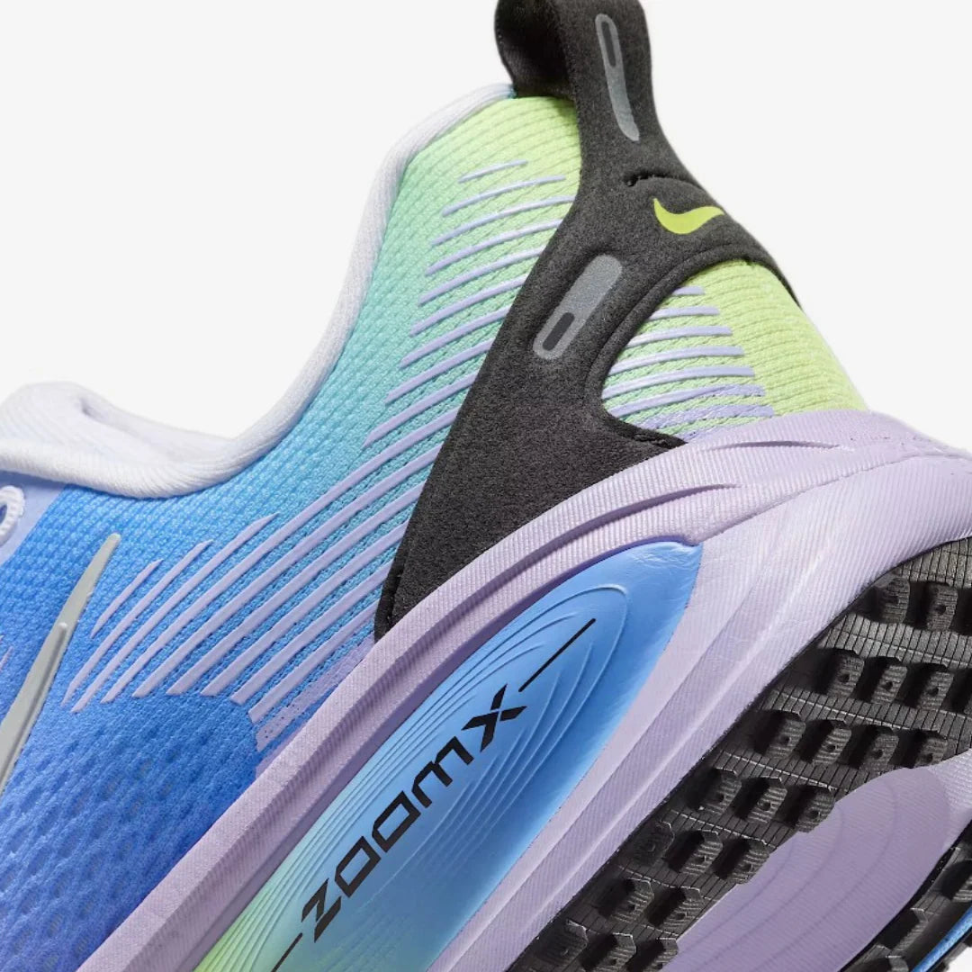 Nike Vomero 18 SE Roxo Azul