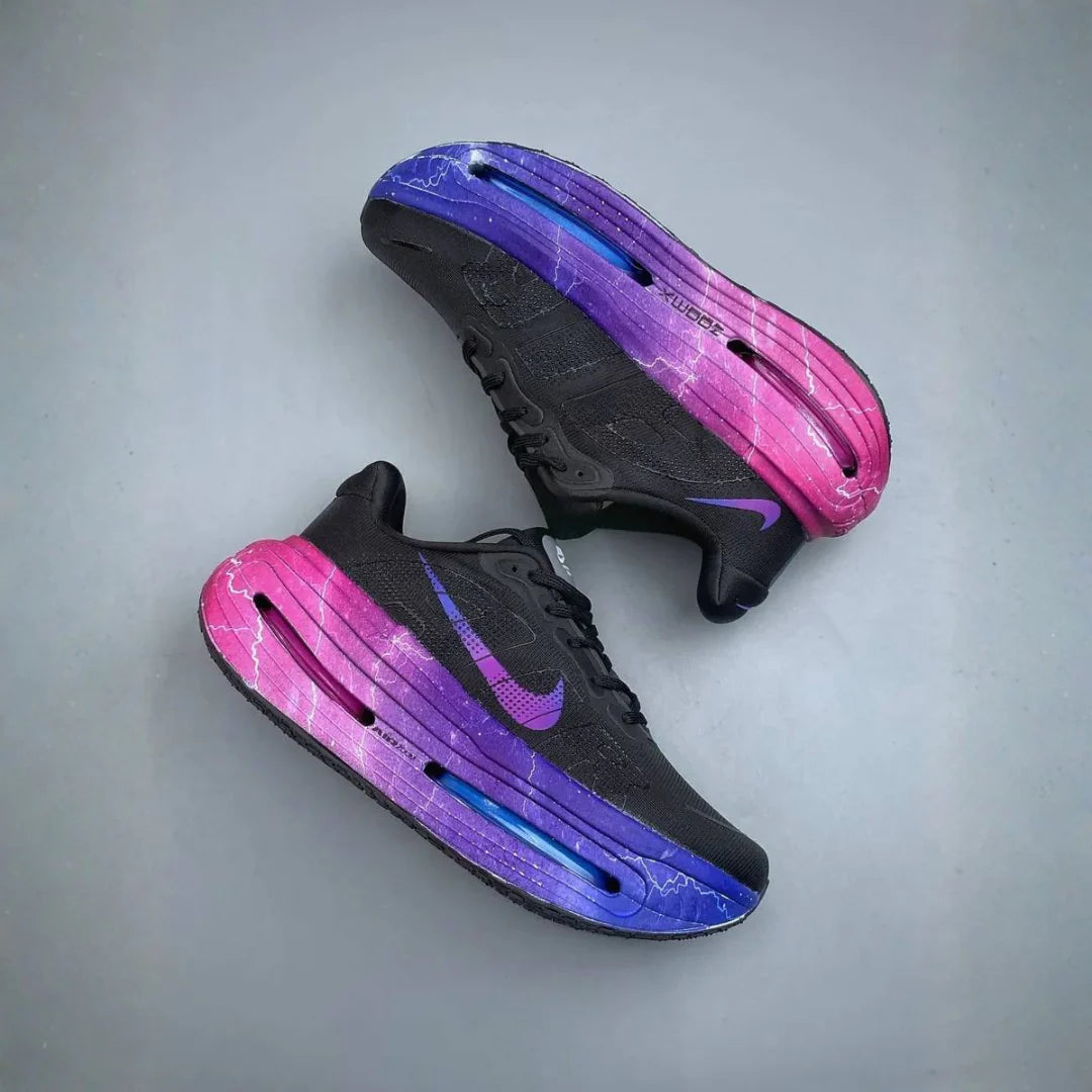 Nike Vomero Premium Lightning Strike Pack