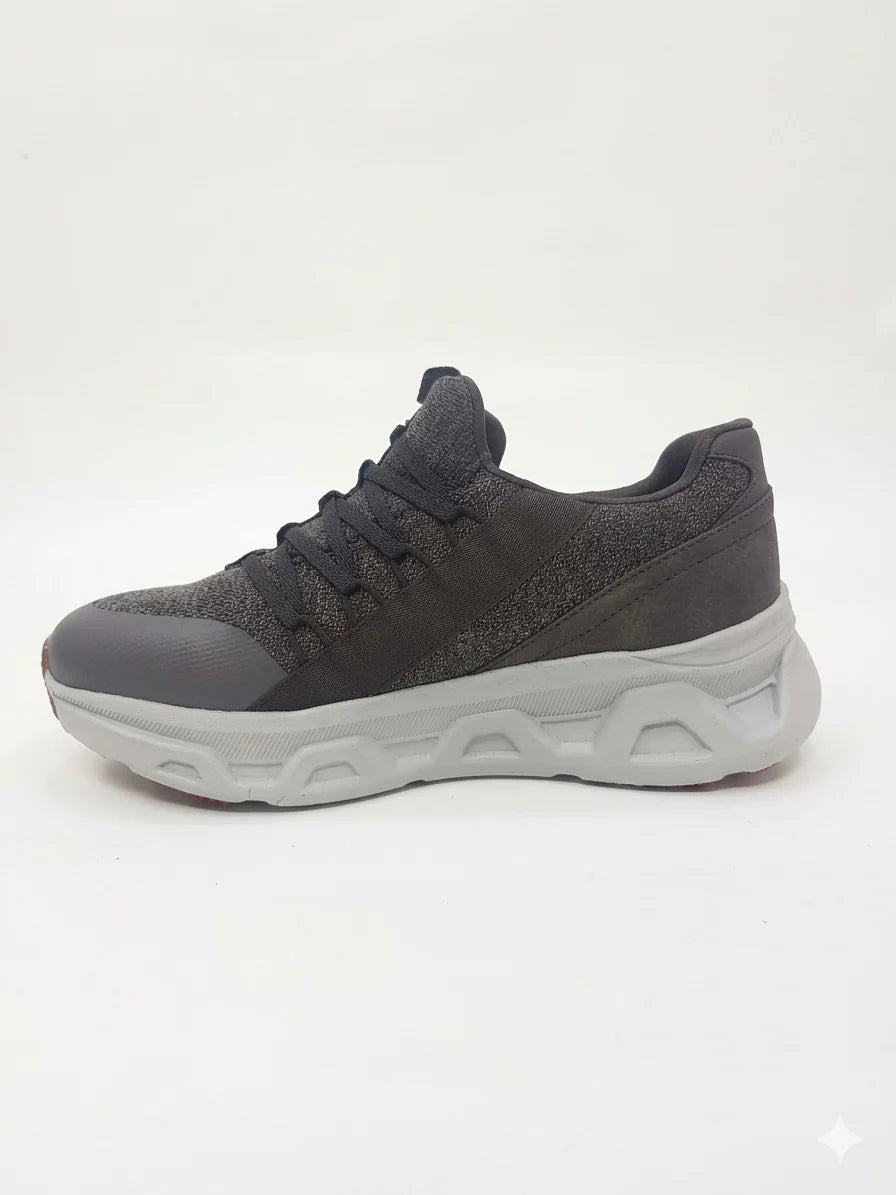 D LUX WALKKER AND SKECHERS BROWN