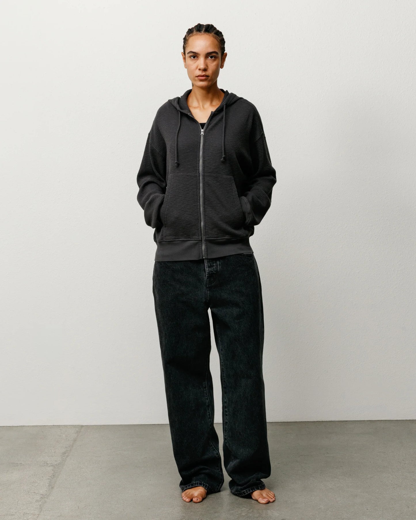 LIGHTWEIGHT THERMAL HOODIE