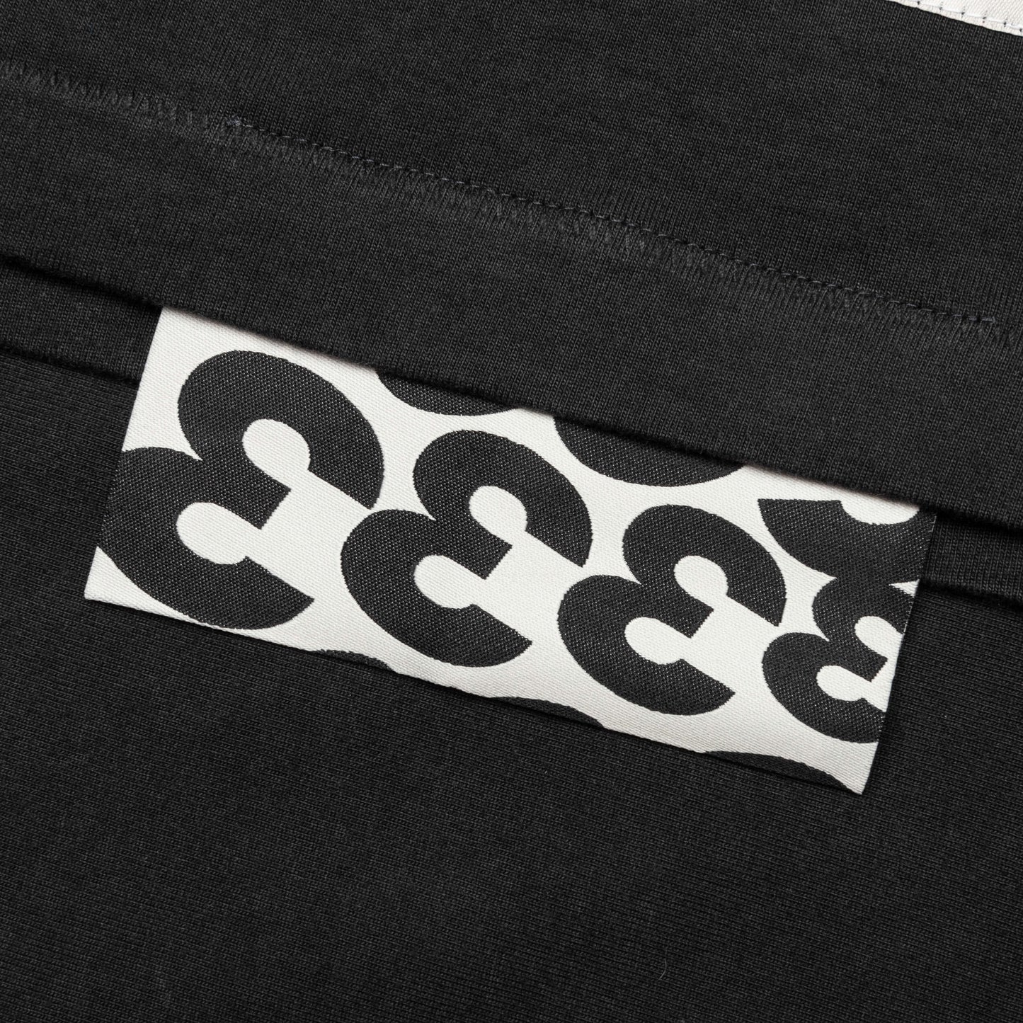 FW Paris Tee Vintage Black