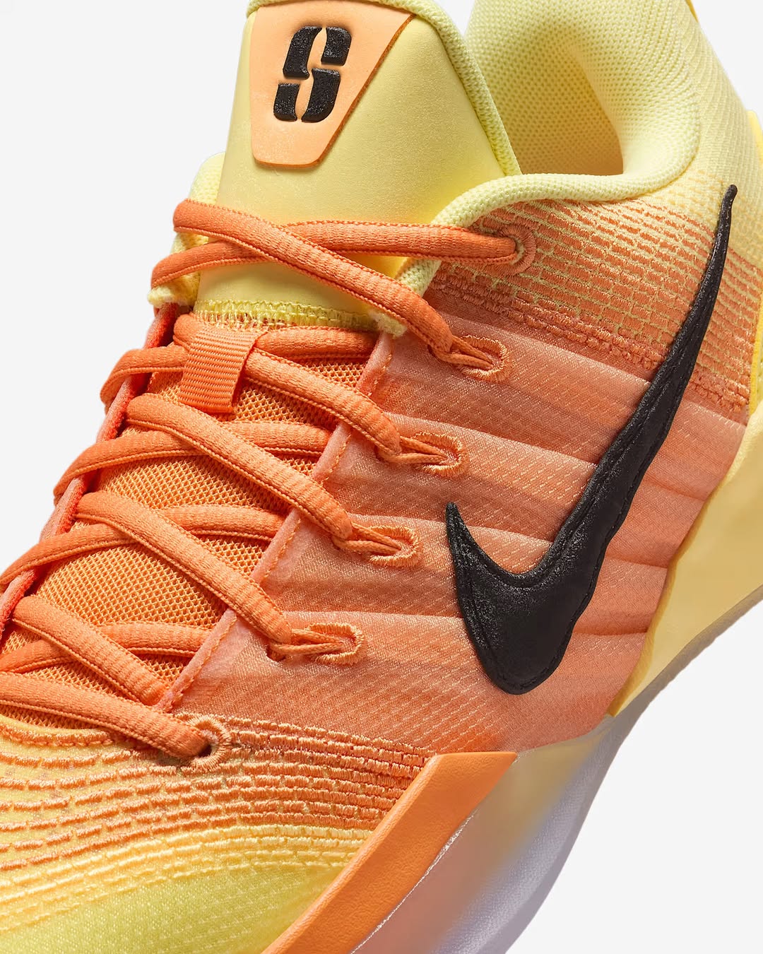 Tênis Nike Sabrina 3 Bring the Heat