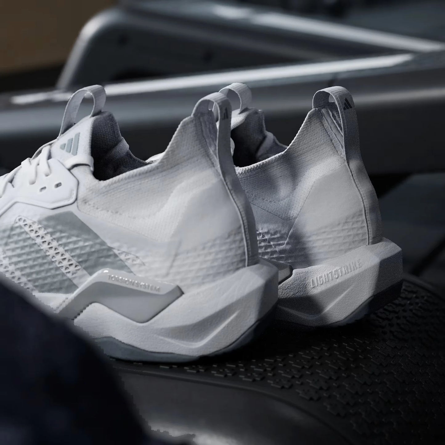 Tênis Adidas Rapidmove ADV 2 Branco Cinza
