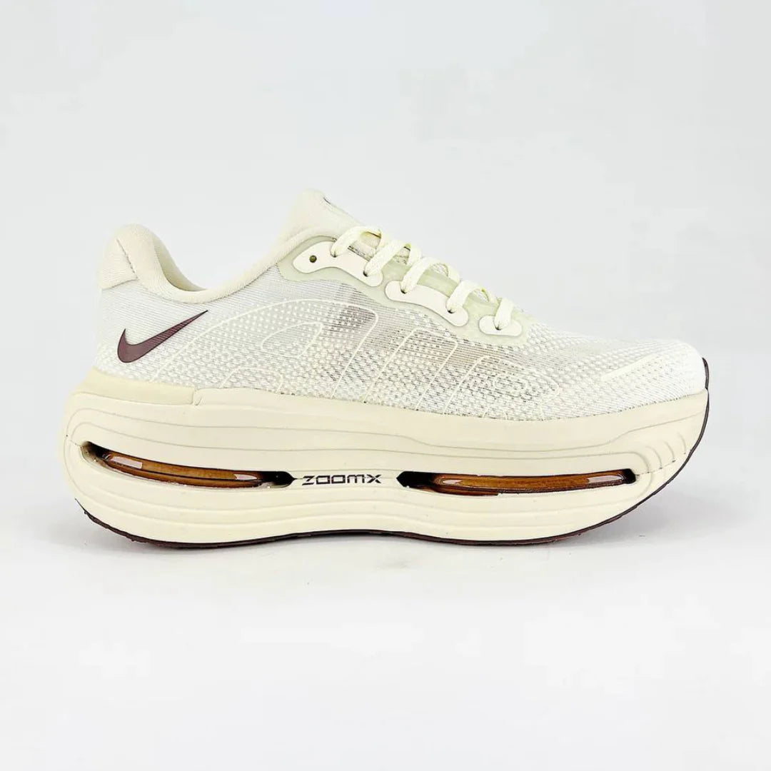 Nike Vomero Premium Bege Marrom