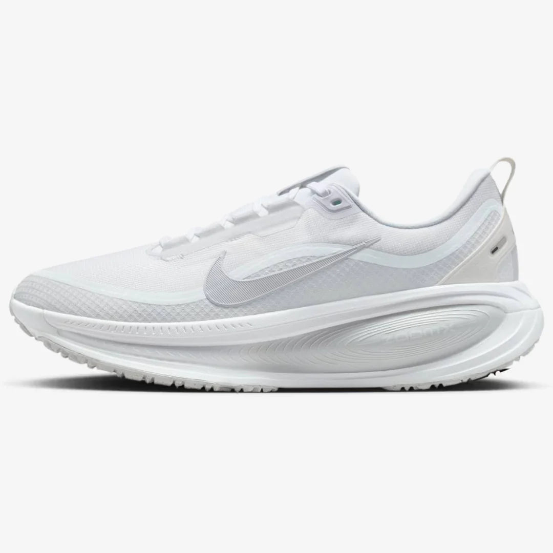 Nike Vomero 18 GORE TEX Branco Cinza Metálico