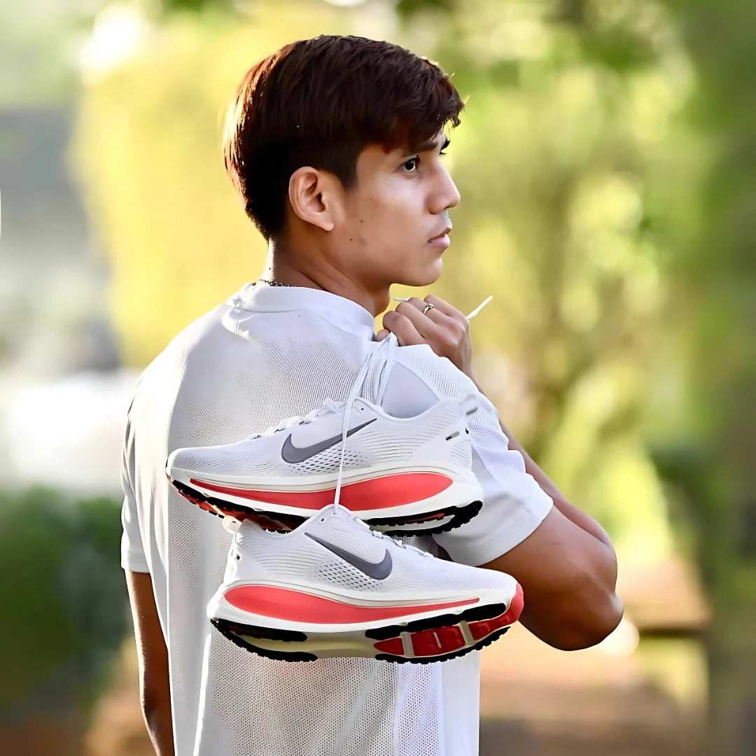 Nike Vomero 18 Branco Vermelho