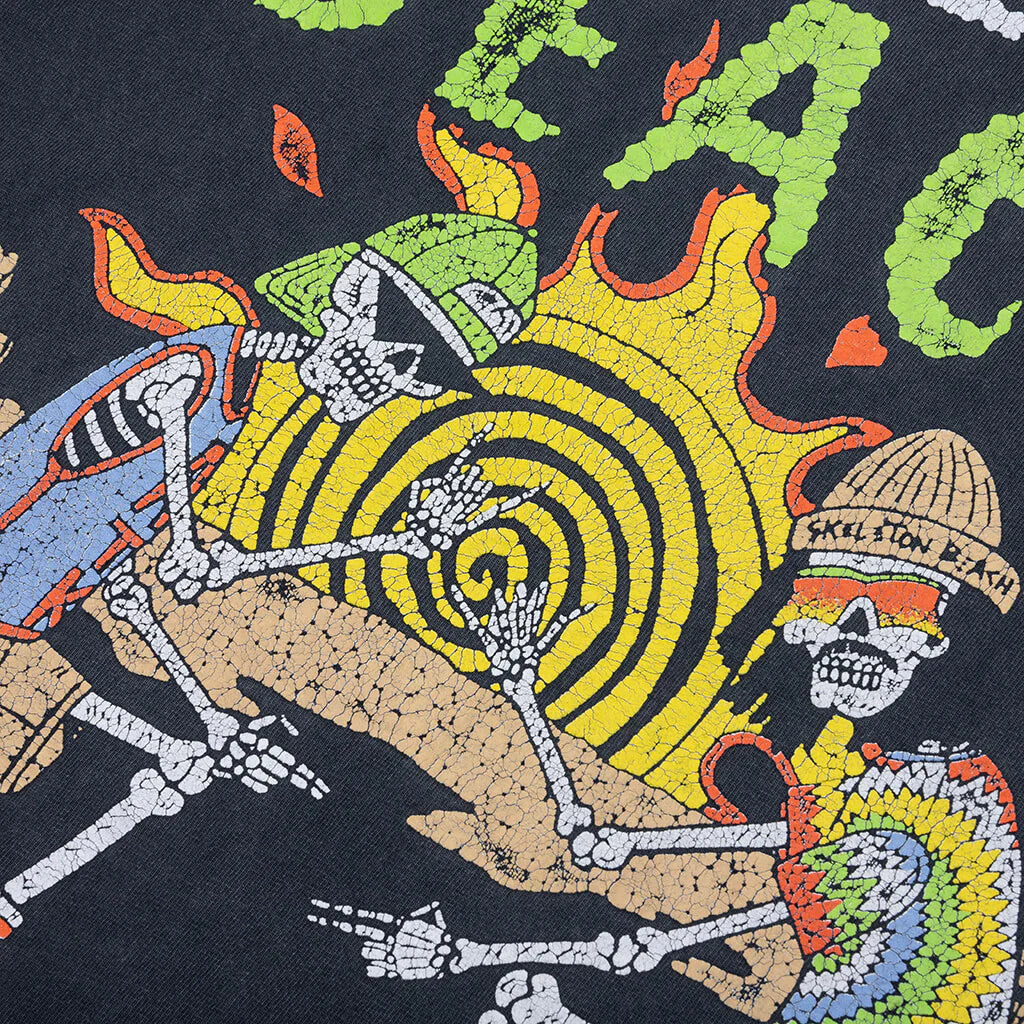 Skeleton Beach Tee Vintage Black