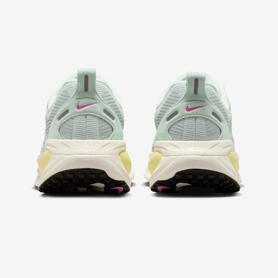 Nike Vomero 18 Verde Água Rosa