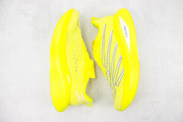 New Balance Fuelcell Supercomp Elite V3 Amarelo