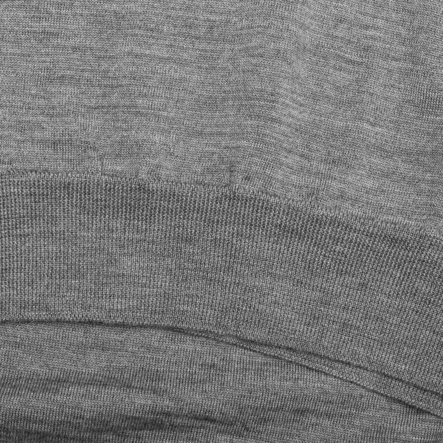 Red Emblem S S V Neck Sweater Grey